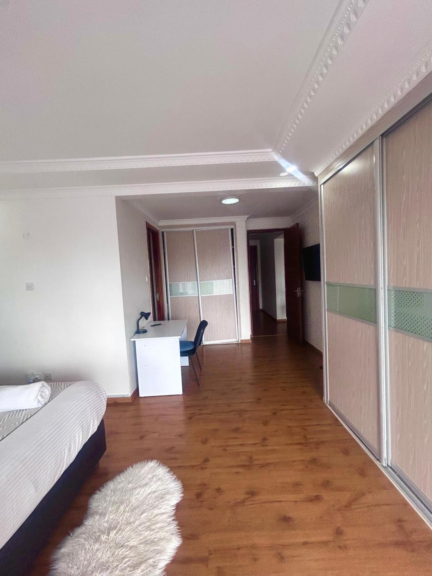 Casa Misa Riverside Nairobi Exteriör bild
